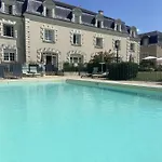 Hotel Le Relais Du Bellay 3*