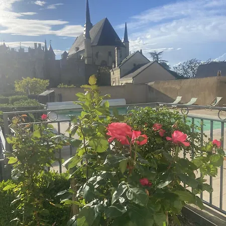 ホテル Le Relais Du Bellay モントルイユ・ベレ