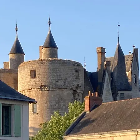 Le Relais Du Bellay ホテル 3*